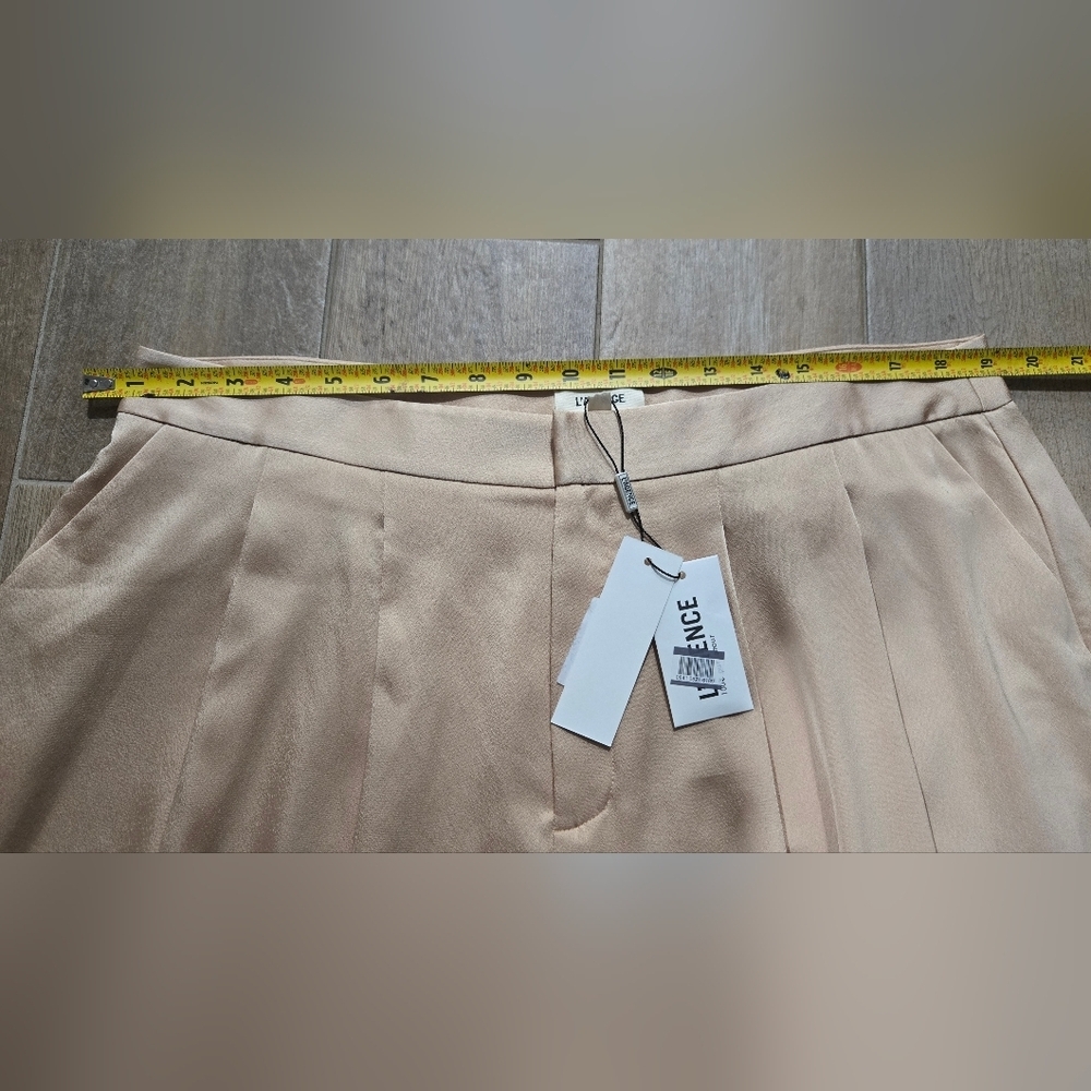L'AGENCE Aubrie Mid Rise Wide Leg Satin Pant Latte Size 12 - Picture 13 of 16
